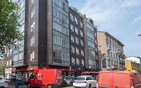 The Best Rent - Comfortable One Bedroom Apartment In Milan Downtown