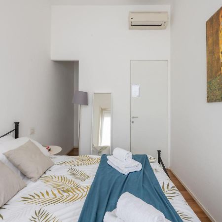 The Best Rent - Comfortable One Bedroom Apartment In Milan Downtown Exterior photo
