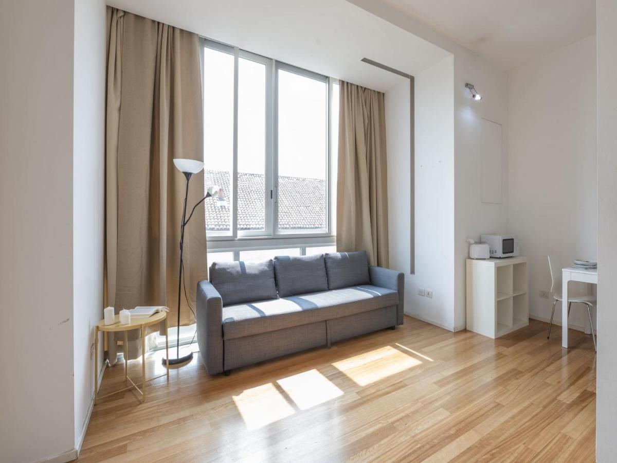 The Best Rent - Comfortable One Bedroom Apartment In Milan Downtown Exterior photo