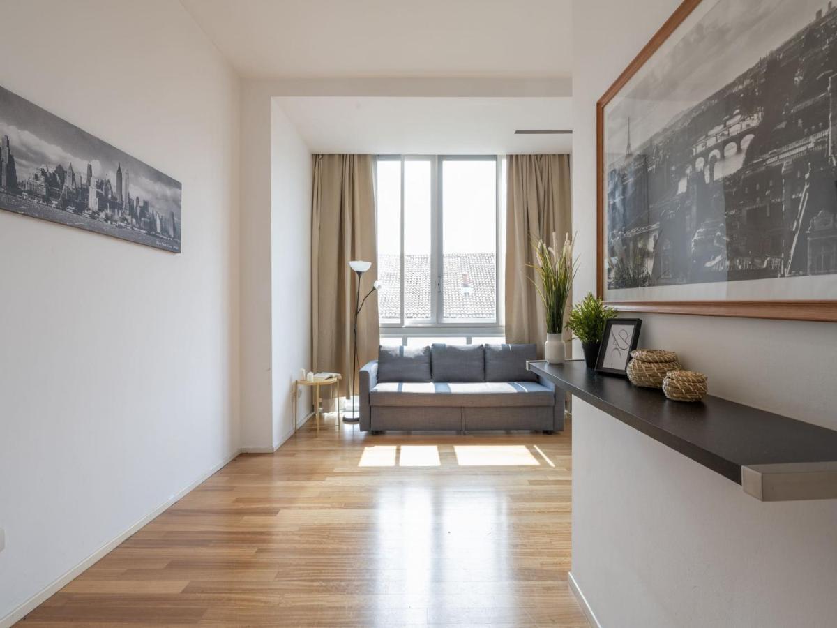 The Best Rent - Comfortable One Bedroom Apartment In Milan Downtown Exterior photo