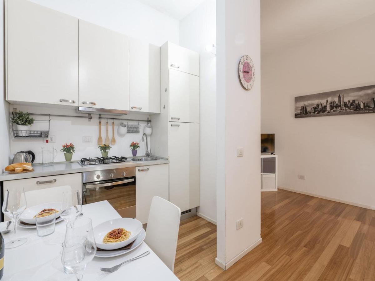 The Best Rent - Comfortable One Bedroom Apartment In Milan Downtown Exterior photo